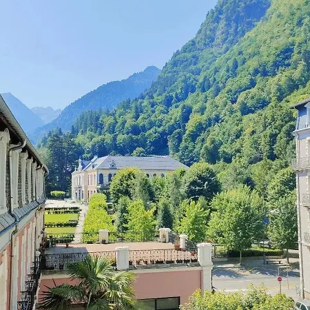 Proche Centre Pour 2/4 Personnes, Cuisine Equipee, Pres Thermes Et Telecabines - Fr-1-234-281 *