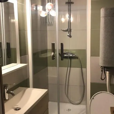 2/4 Pers Pres Centre - Fr-1-234-281 Cauterets